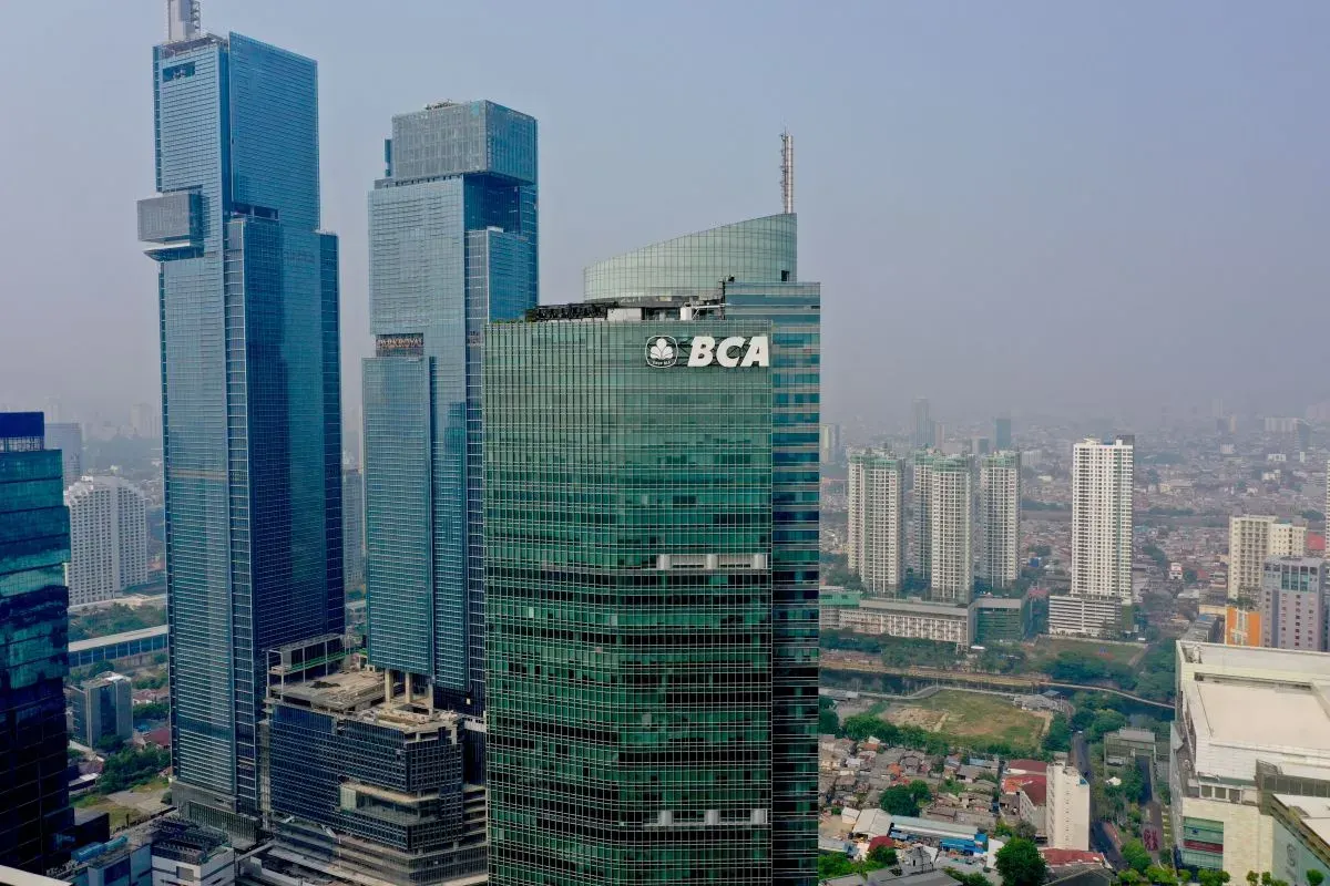 Ilustrasi - Menara BCA di Jakarta.