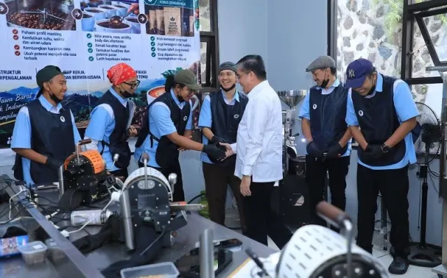 Fokus Kualitas & Penyerapan Kerja, Kemnaker Genjot Pelatihan Vokasi Nasional