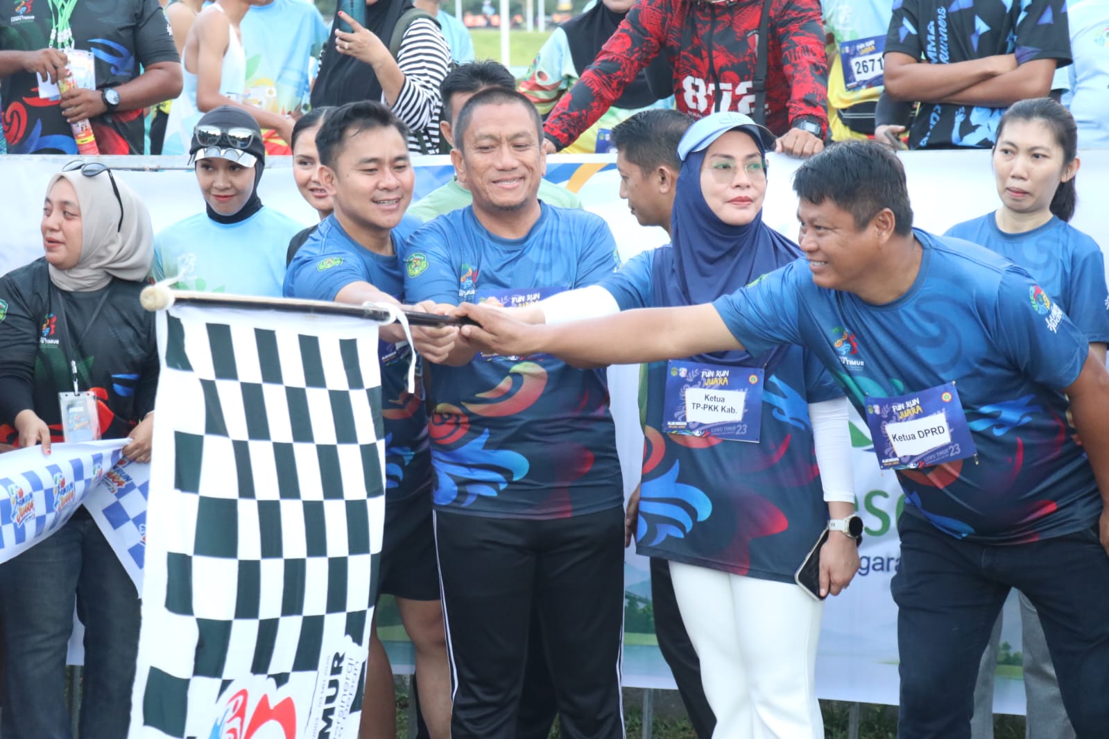 3.000 Pelari Ramaikan Fun Run HUT ke-23 Luwu Timur, Bupati Gandakan Hadiah